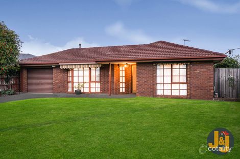 Property photo of 2 Tudor Court Craigieburn VIC 3064