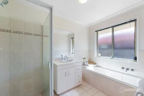 Property photo of 21 Swanton Drive Mudgeeraba QLD 4213