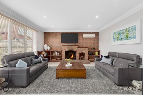 Property photo of 18 Durward Road Malvern East VIC 3145