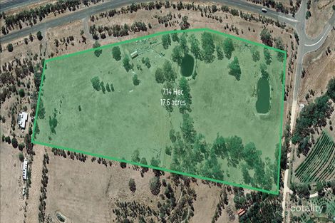 Property photo of 21 Leversha Road Harcourt VIC 3453