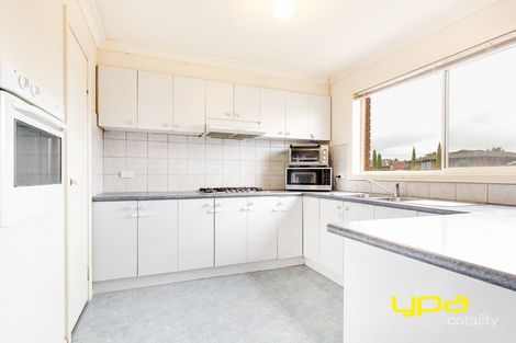 Property photo of 1/27 Yeats Drive Delahey VIC 3037