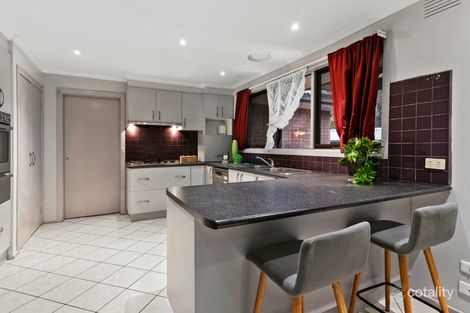 Property photo of 10 Napier Close Wantirna VIC 3152