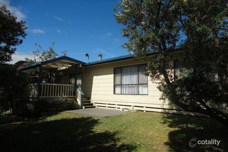 9 April Ave, Venus Bay, VIC 3956