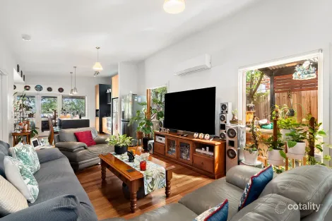 Property photo of 32 Fourth Avenue Rosebud VIC 3939