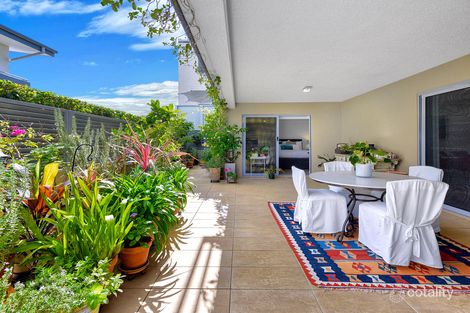 Property photo of 1/226A Arthur Street Teneriffe QLD 4005