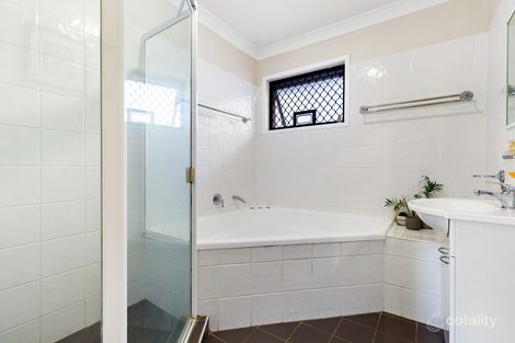 Property photo of 2 Whitfield Avenue Springwood QLD 4127