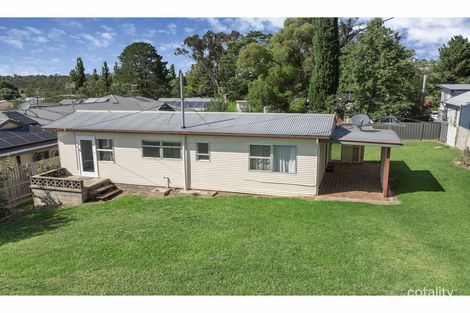 6 College Ave, Armidale, NSW 2350