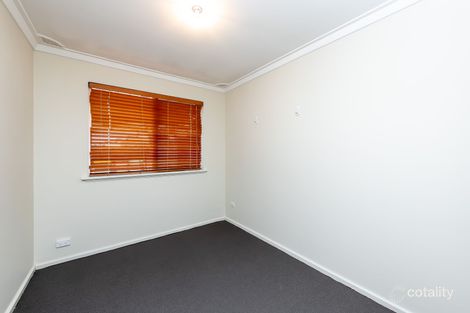 Property photo of 26 Fenellia Crescent Craigie WA 6025