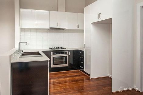 Property photo of 2 Zephyr Close Ringwood VIC 3134