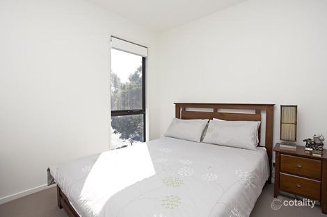 Property photo of 301/80 Ormond Street Kensington VIC 3031