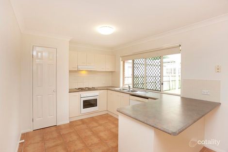 Property photo of 15 Florence Place Oxley QLD 4075