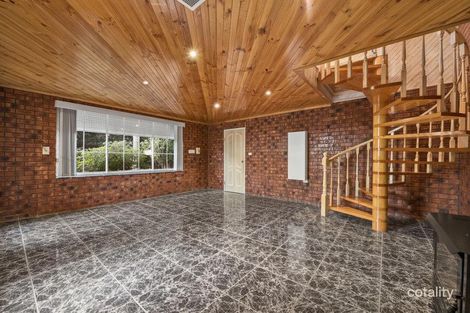 Property photo of 2 Minerva Crescent Keilor Downs VIC 3038