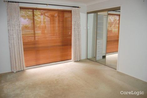 Property photo of 4 Walsh Close Illawong NSW 2234