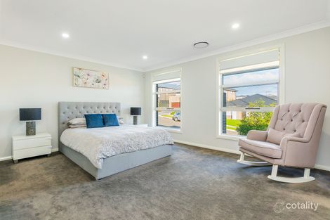 Property photo of 31 Equinox Drive Box Hill NSW 2765