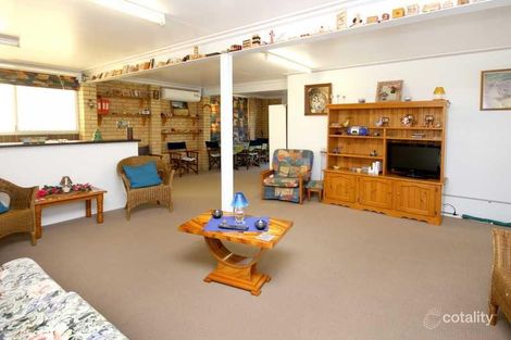 Property photo of 13 Olbern Crescent Yamanto QLD 4305