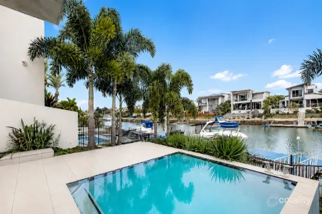 35 Harbourvue Ct, Helensvale, QLD 4212