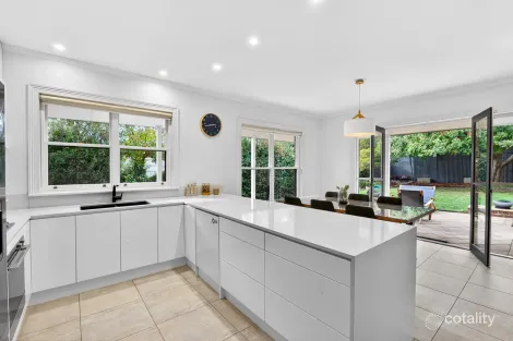 Property photo of 25 Emily Avenue Clapham SA 5062