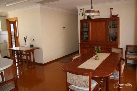 Property photo of 4 Ingoola Close Moorebank NSW 2170