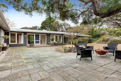 Property photo of 10 Mann Road Mount Eliza VIC 3930