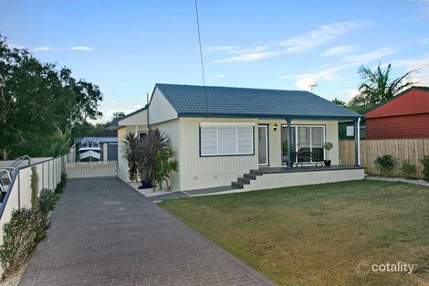 Property photo of 1 Alistair Avenue Forresters Beach NSW 2260