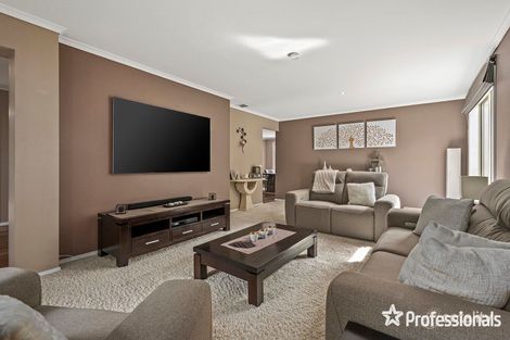 Property photo of 3 Buvelot Court Chirnside Park VIC 3116