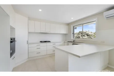 Property photo of 2/9 Bob Stanton Close Wauchope NSW 2446