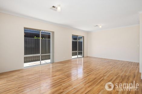 Property photo of 5 Halite Way Treeby WA 6164