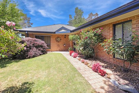 Property photo of 6 Lachlan Court Bright VIC 3741