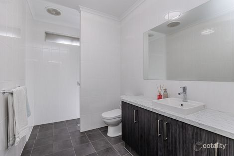 Property photo of 14 Maximillian Court Mansfield Park SA 5012