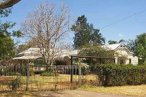 12 Stonehaven St, Mount Lofty, QLD 4350