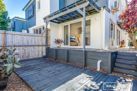 Property photo of 3/19-21 Shields Street Redcliffe QLD 4020