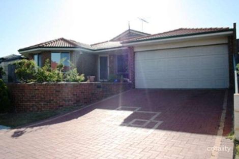 Property photo of 11 Savona Grove Mindarie WA 6030