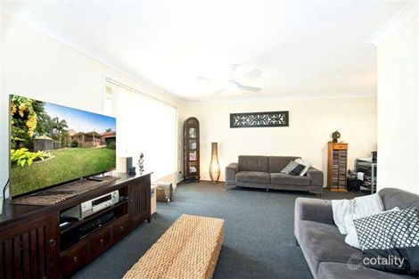 Property photo of 7 Sapphire Close Caves Beach NSW 2281