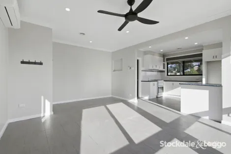Property photo of 1 Eagle Court Traralgon VIC 3844