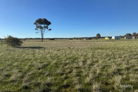 7 Gunyah Flat Rd, Charlton, VIC 3525