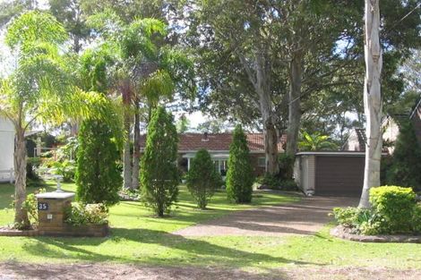 35 Caswell Cres, Tanilba Bay, NSW 2319