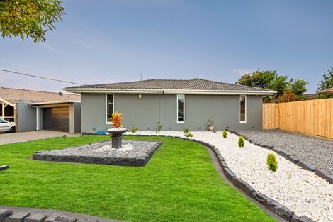 Property photo of 14 Dunfield Drive Gladstone Park VIC 3043