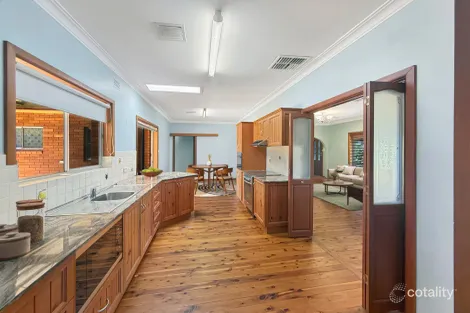 Property photo of 8 Brigalow Avenue Dubbo NSW 2830