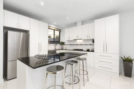 Property photo of 195 Blackshaws Road Newport VIC 3015