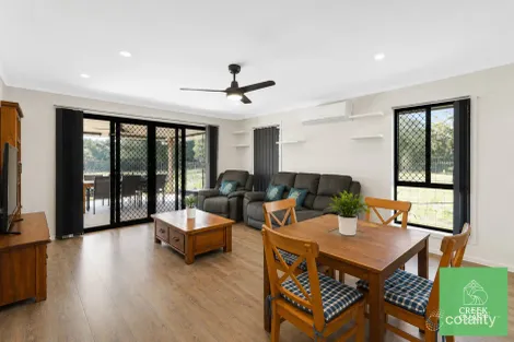 Property photo of 32 Kingfisher Drive Oakhurst QLD 4650