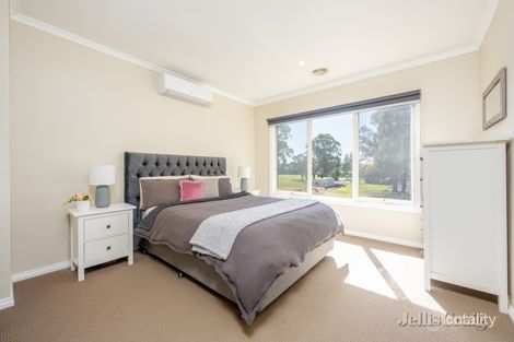 Property photo of 5 Grassland Avenue Coburg VIC 3058