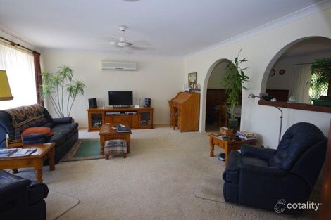 Property photo of 18 Caparra Close Tinonee NSW 2430
