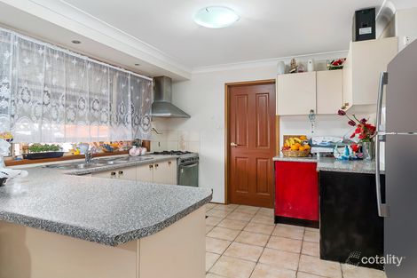 Property photo of 4 Lorikeet Crescent Green Valley NSW 2168