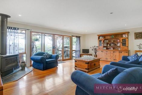 Property photo of 2 Norman Avenue Chelsea Heights VIC 3196