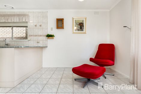 Property photo of 5 Serpentine Road Keysborough VIC 3173