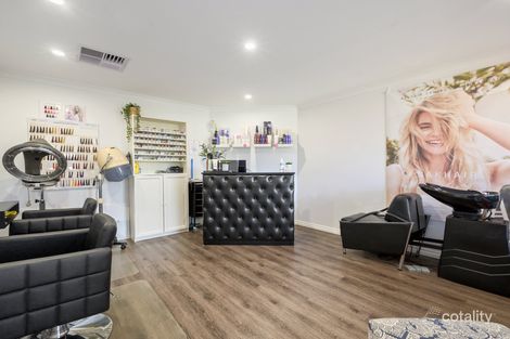Property photo of 5 Silver Swan Road Bennett Springs WA 6063