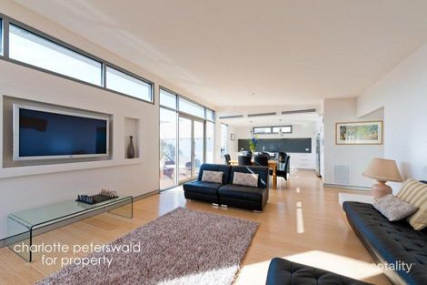 Property photo of 3 Cremorne Avenue Cremorne TAS 7024