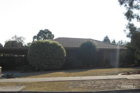 190 Elizabeth Dr, Sunbury, VIC 3429