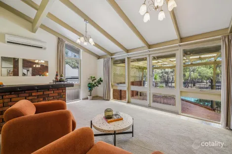 Property photo of 32 Fairlie Drive Flagstaff Hill SA 5159