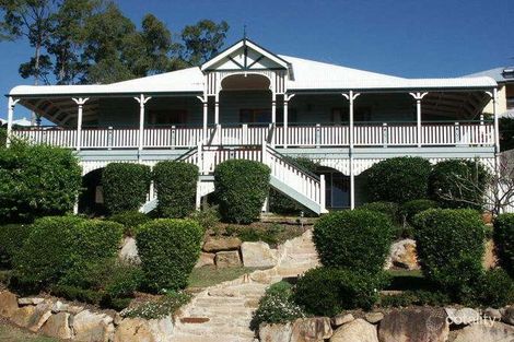 10 Larwood Pl, Ferny Hills, QLD 4055